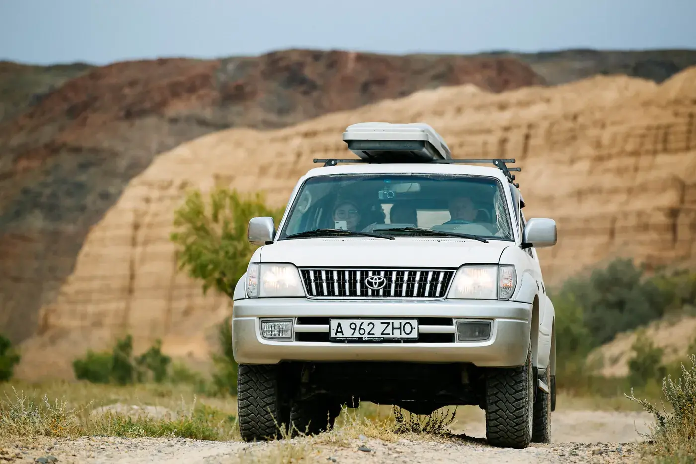 A 4x4 on a canyon track